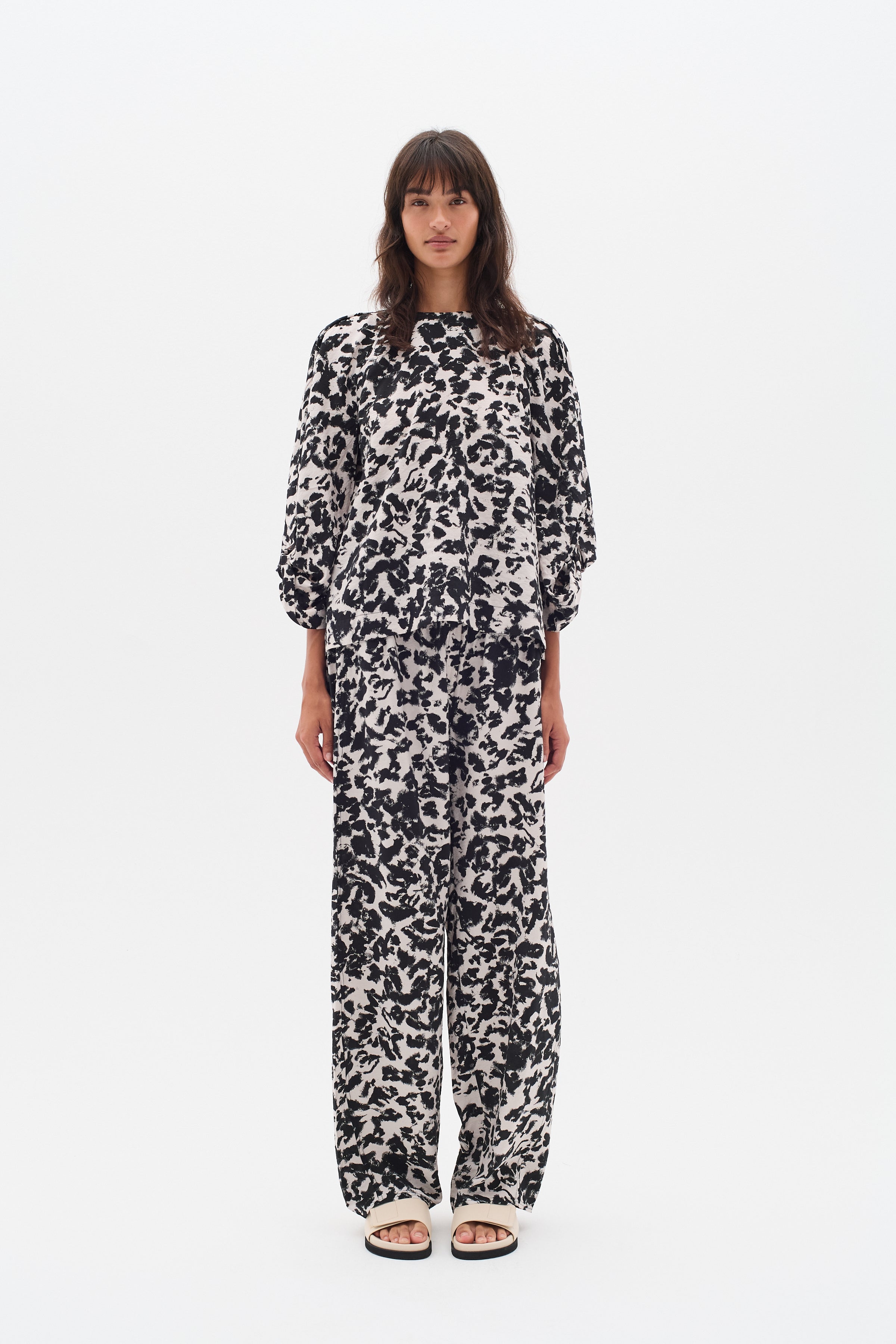 InWear Faye IW Printed Top in Black Shadow