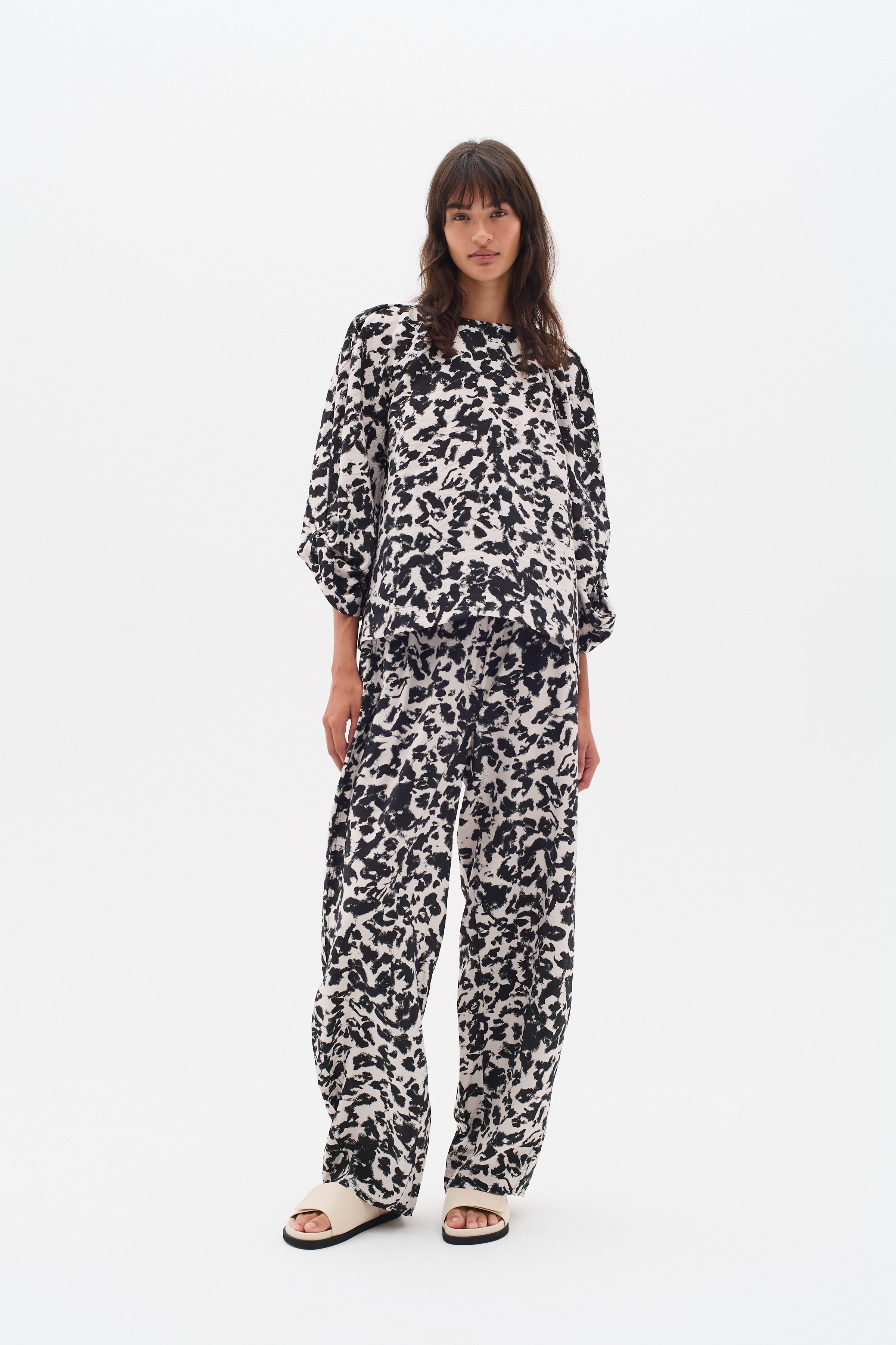 InWear Faye IW Printed Top in Black Shadow
