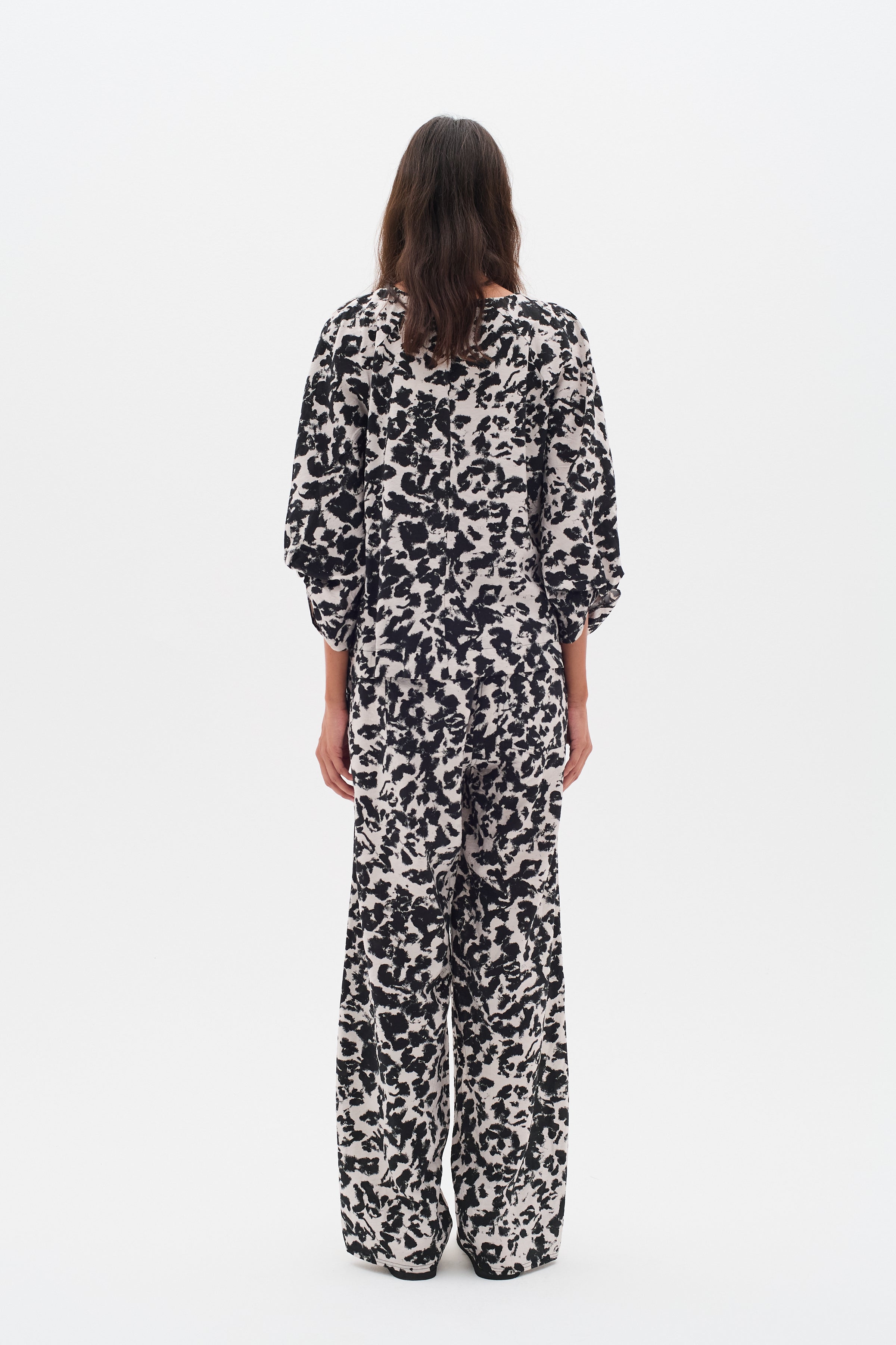 InWear Faye IW Printed Top in Black Shadow