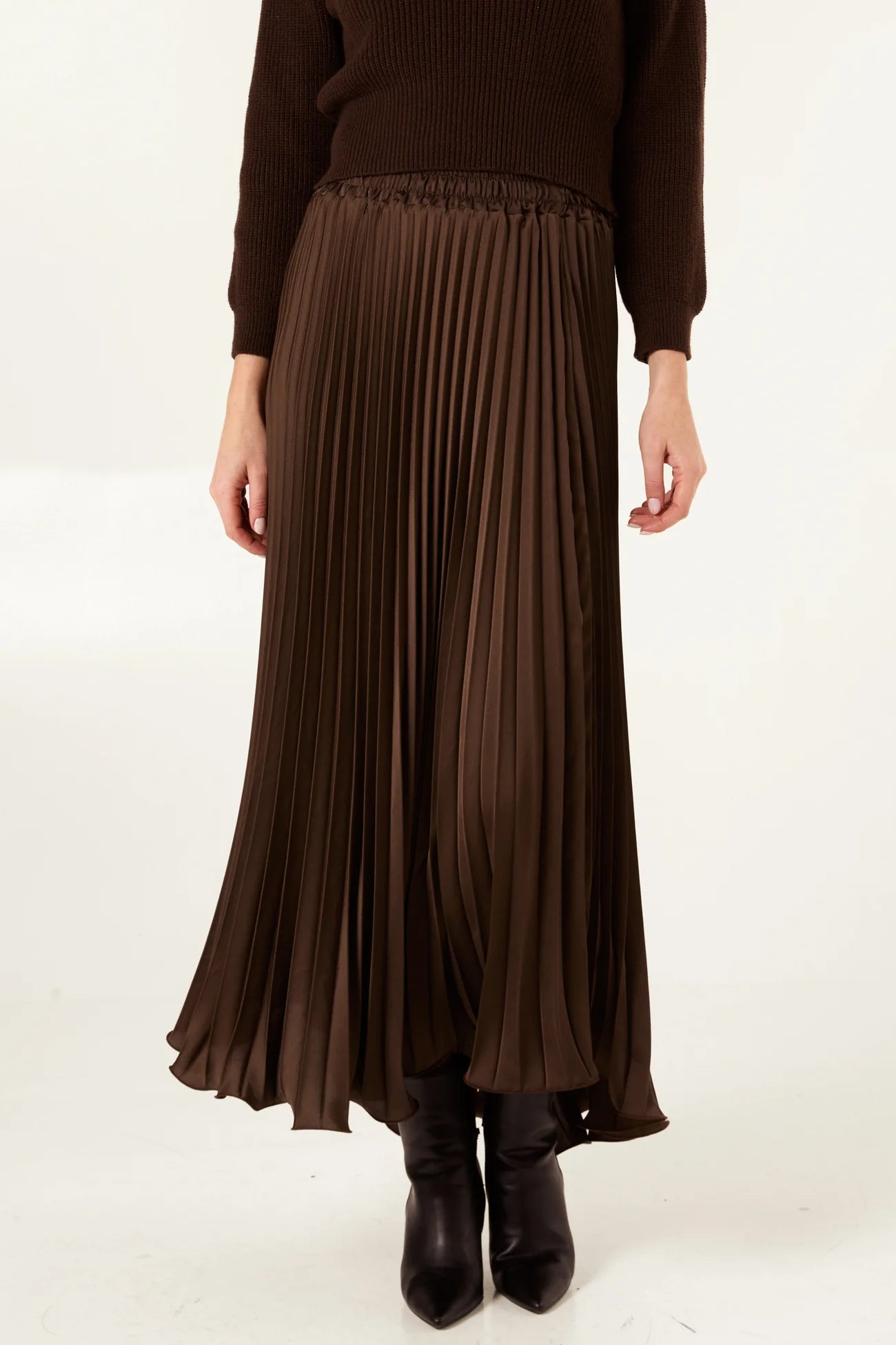 Satin Pleated Maxi Skirt in Chocolate Brown (ONE SIZE)