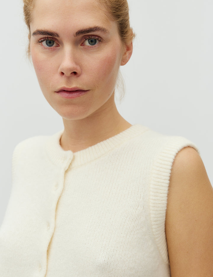 MbyM Cream Frill Sleeveless Knit