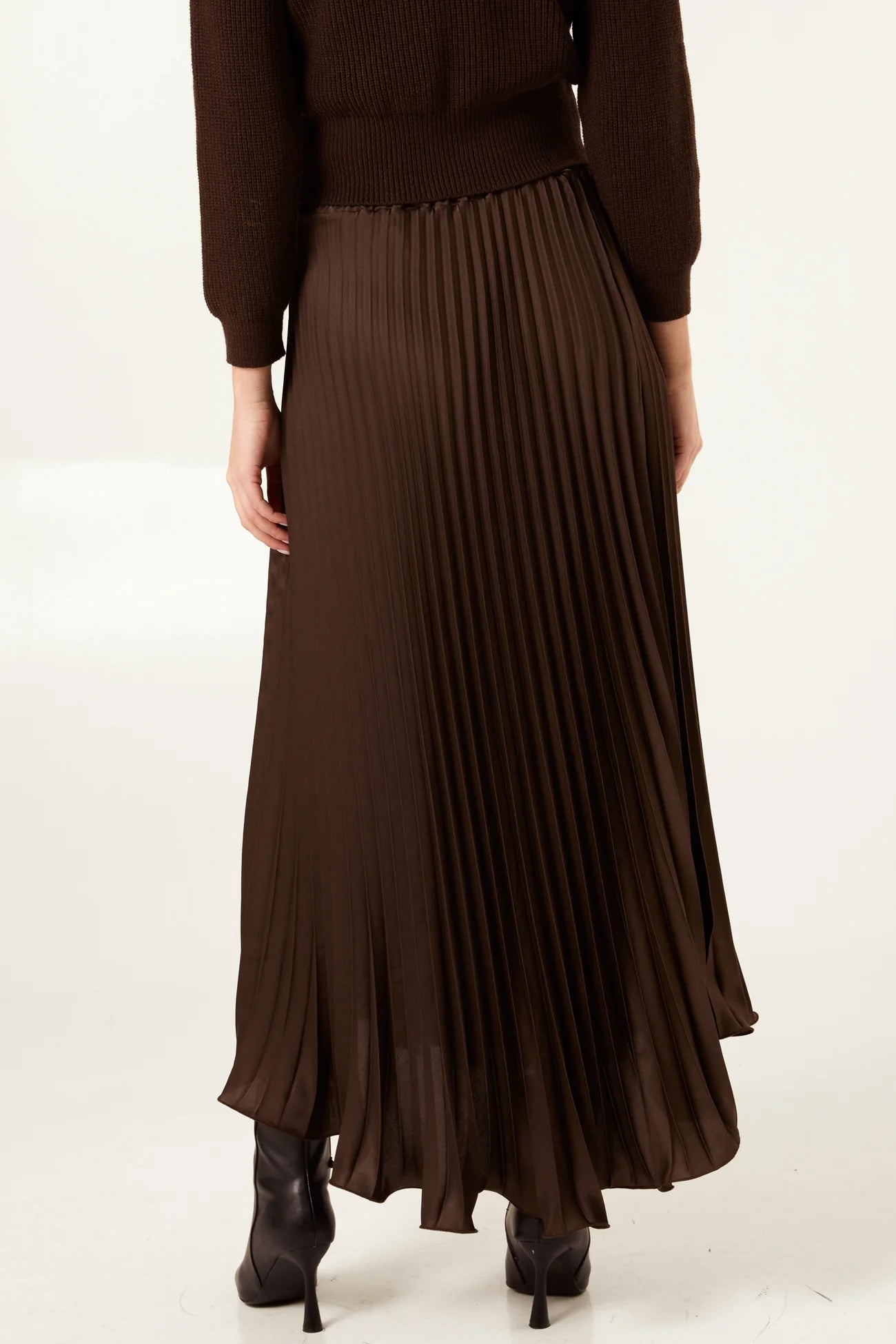 Satin Pleated Maxi Skirt in Chocolate Brown (ONE SIZE)