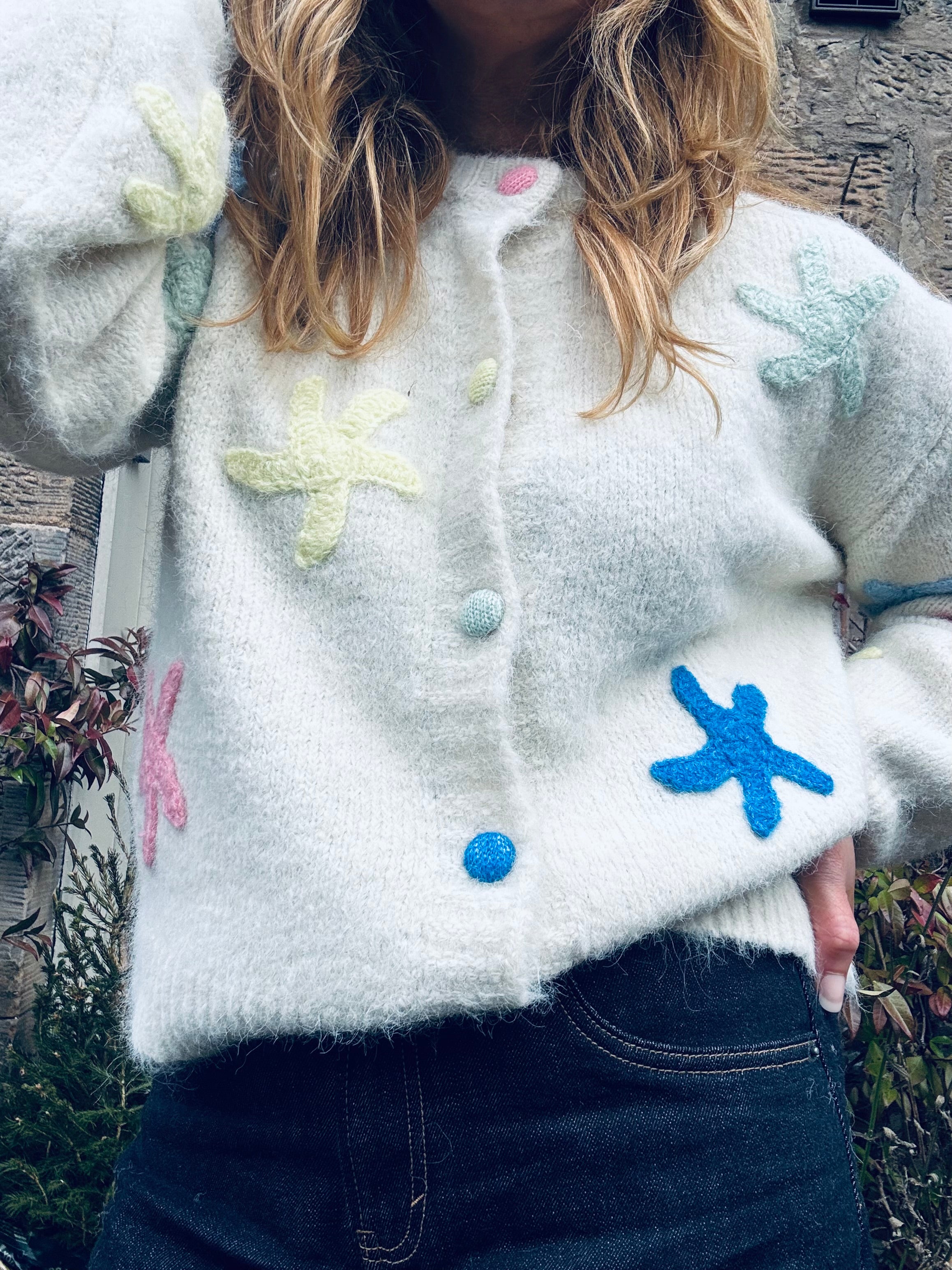 Starfish Cream Cardigan (one size)