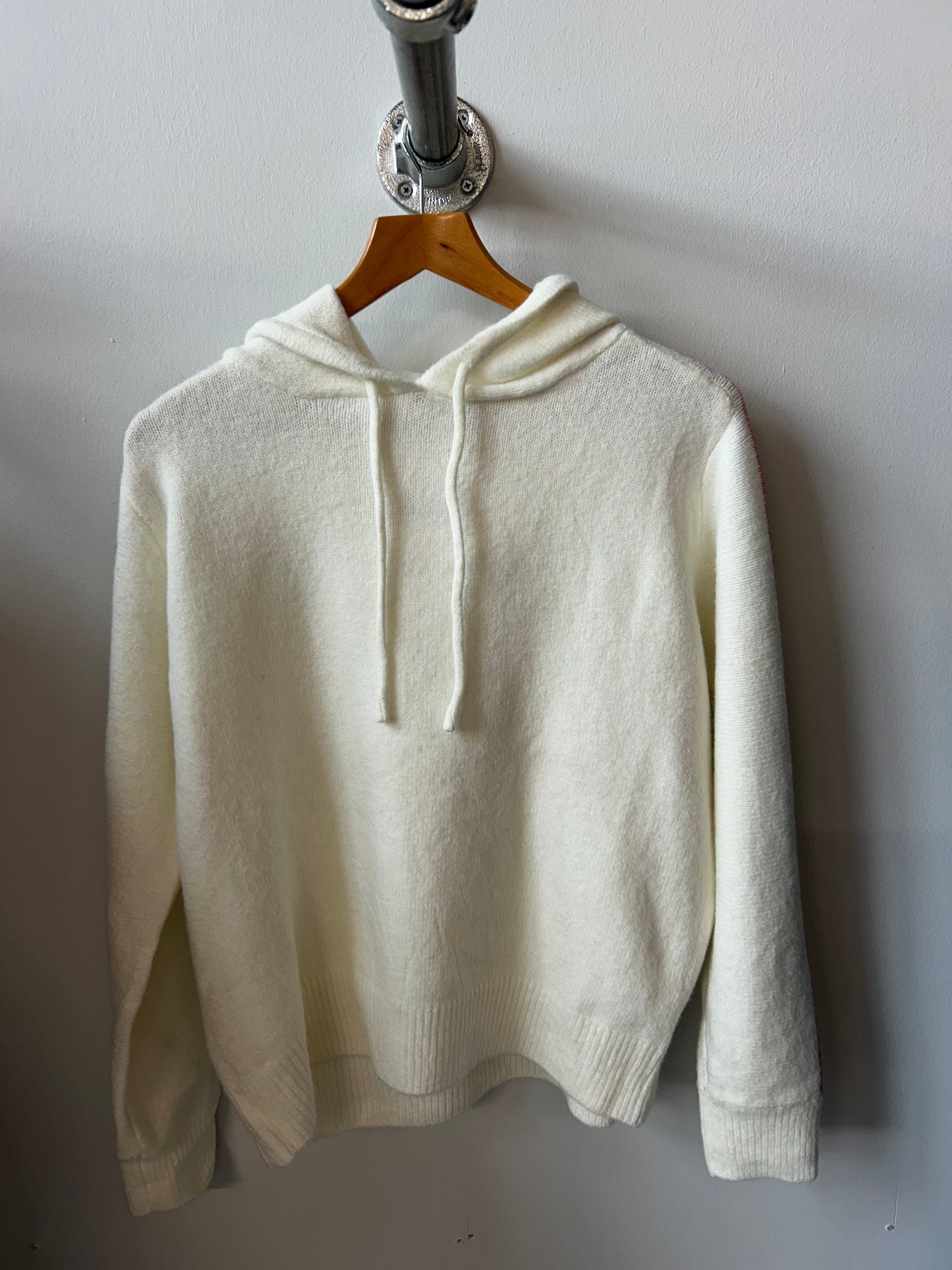 Poppy Knitted Hoodie with Heart Motif and Trim in Cream (ONE SIZE)