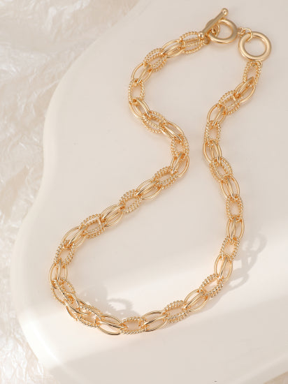 Mara Gold Mixed Links Necklace with Toggle Fastening