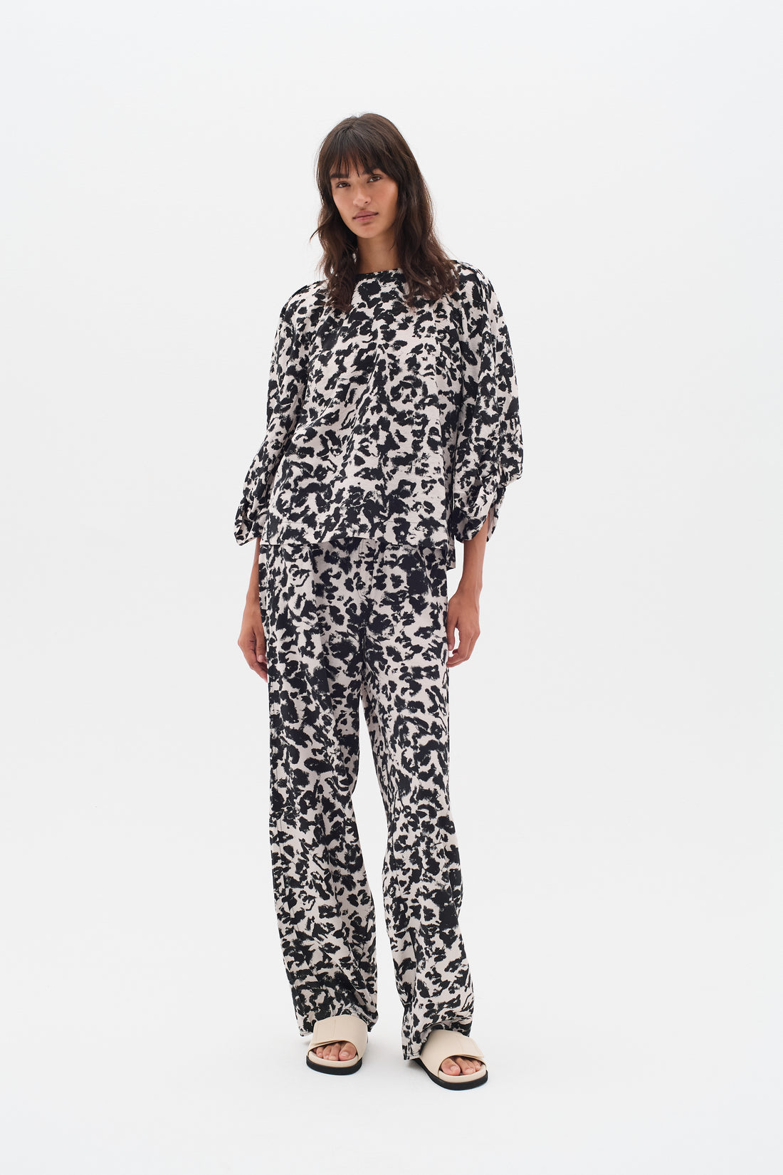 InWear Faye IW Printed Trouser in Black Shadow