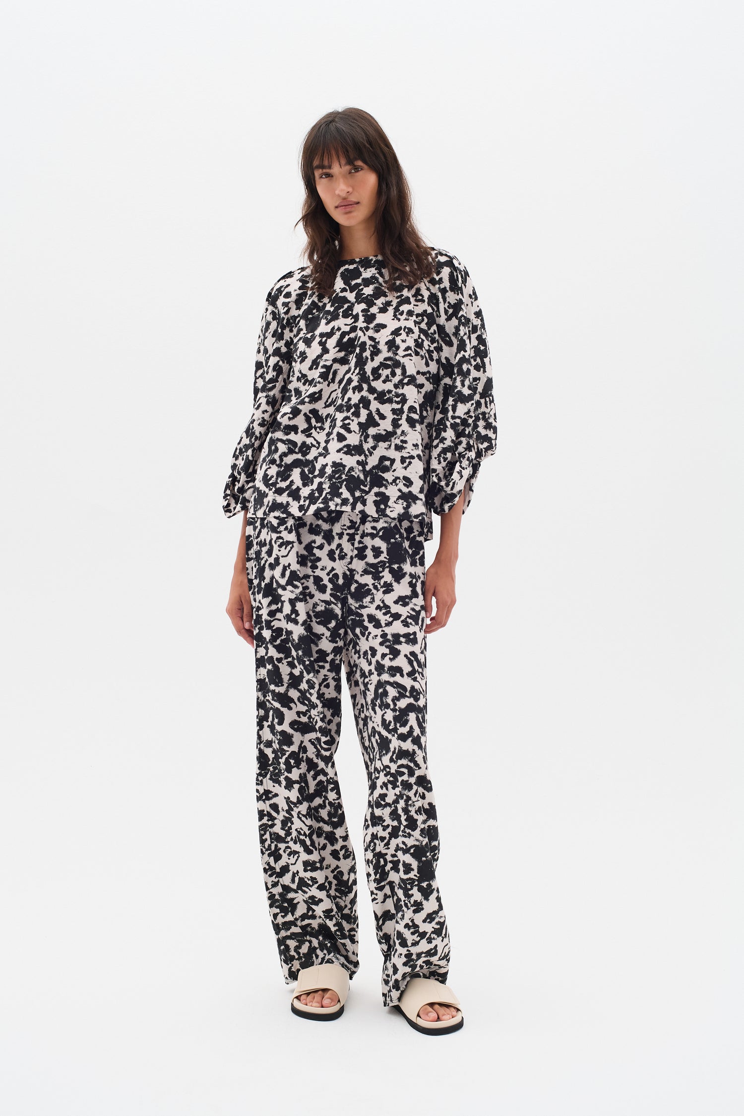 InWear Faye IW Printed Trouser in Black Shadow