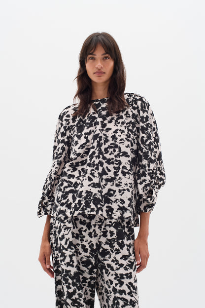 InWear Faye IW Printed Trouser in Black Shadow