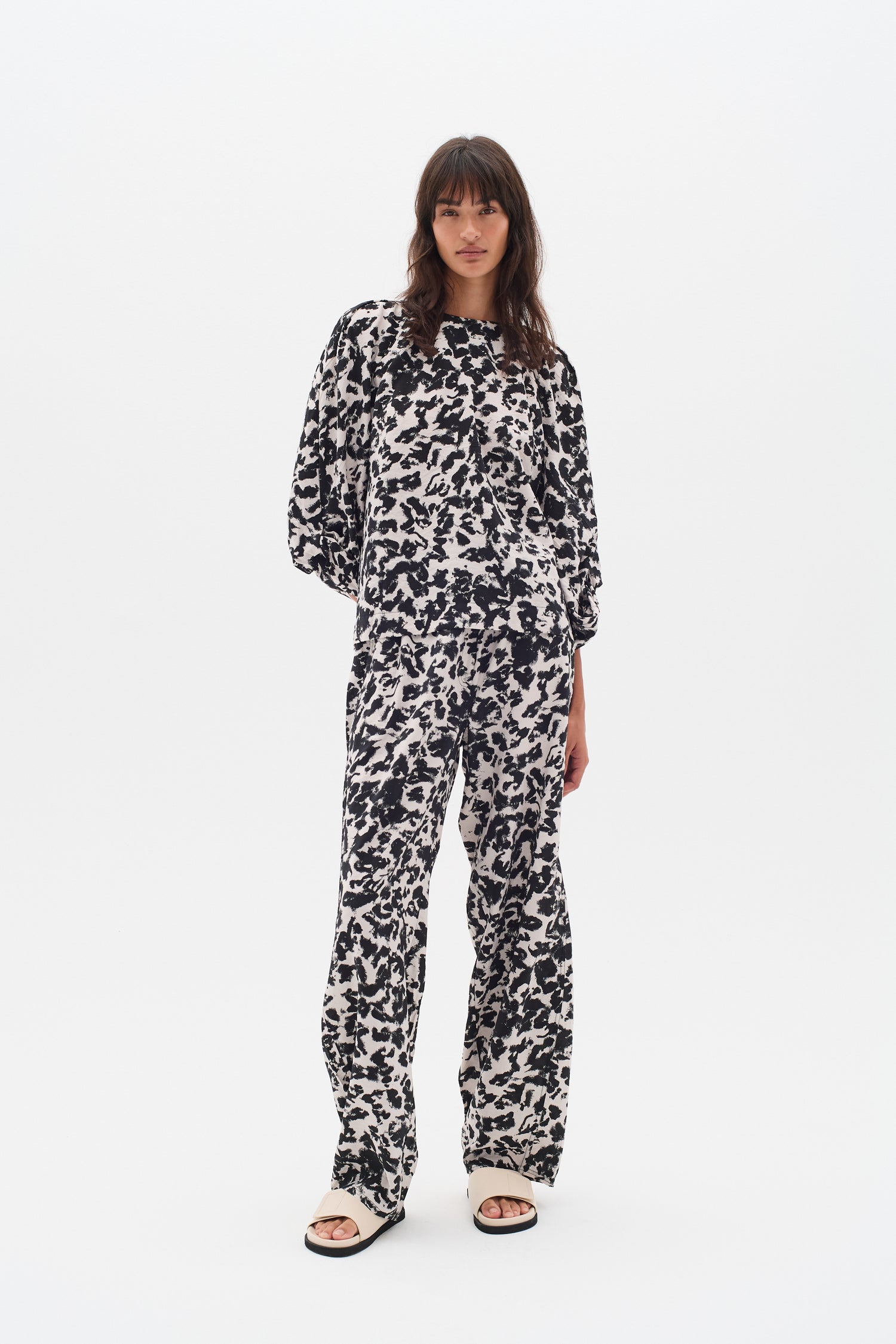 InWear Faye IW Printed Top in Black Shadow