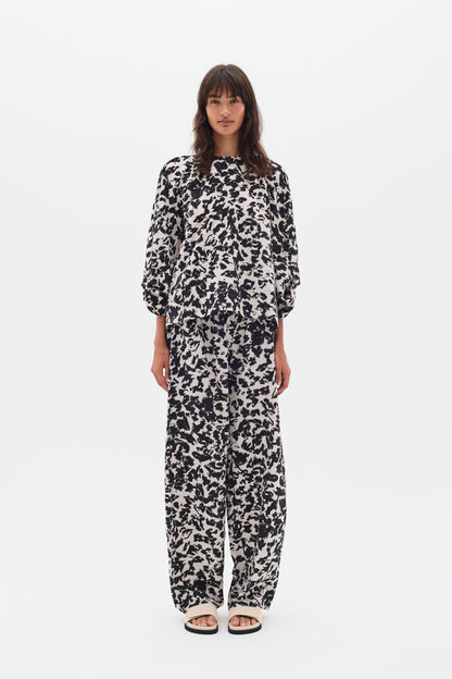 InWear Faye IW Printed Top in Black Shadow