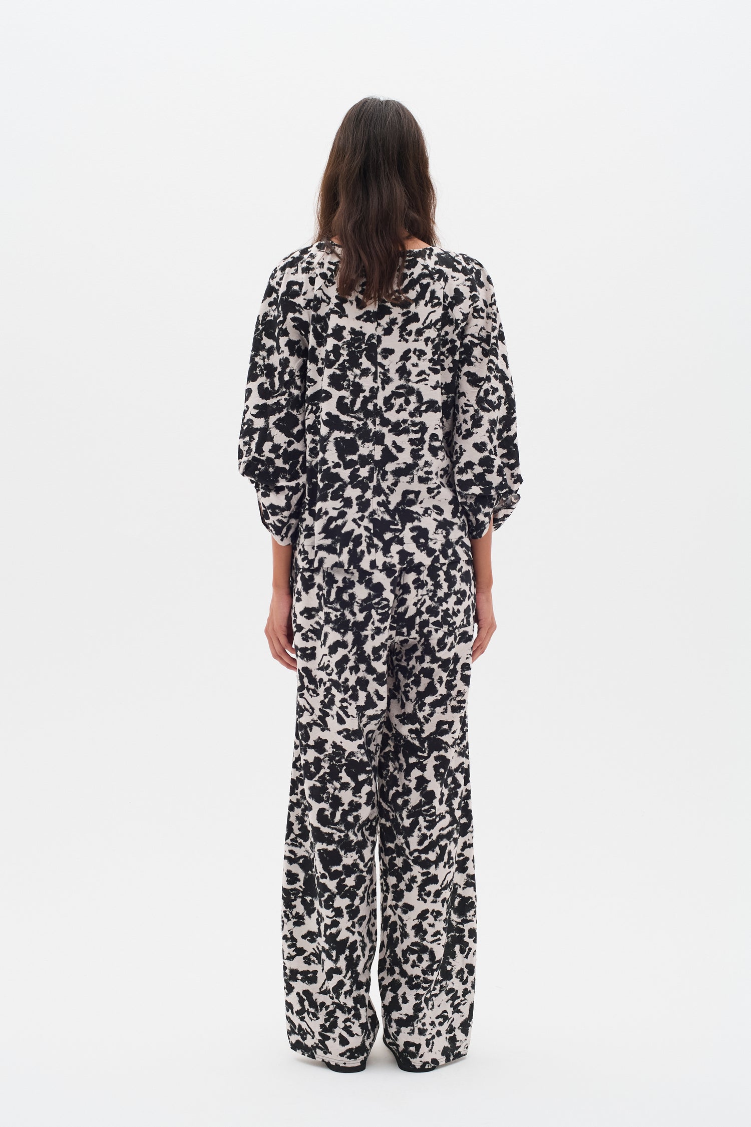 InWear Faye IW Printed Top in Black Shadow