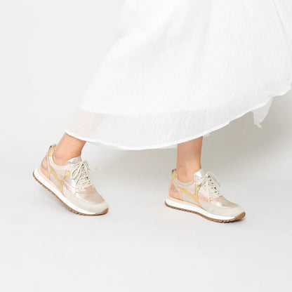 Esska Cinda Vegan Trainers in Metallic