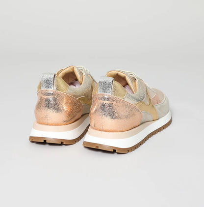 Esska Cinda Vegan Trainers in Metallic
