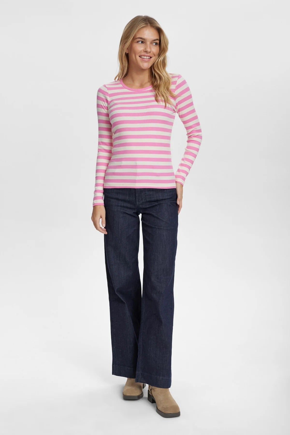 Numph Numixie Long Sleeved Top in Pink Cosmos