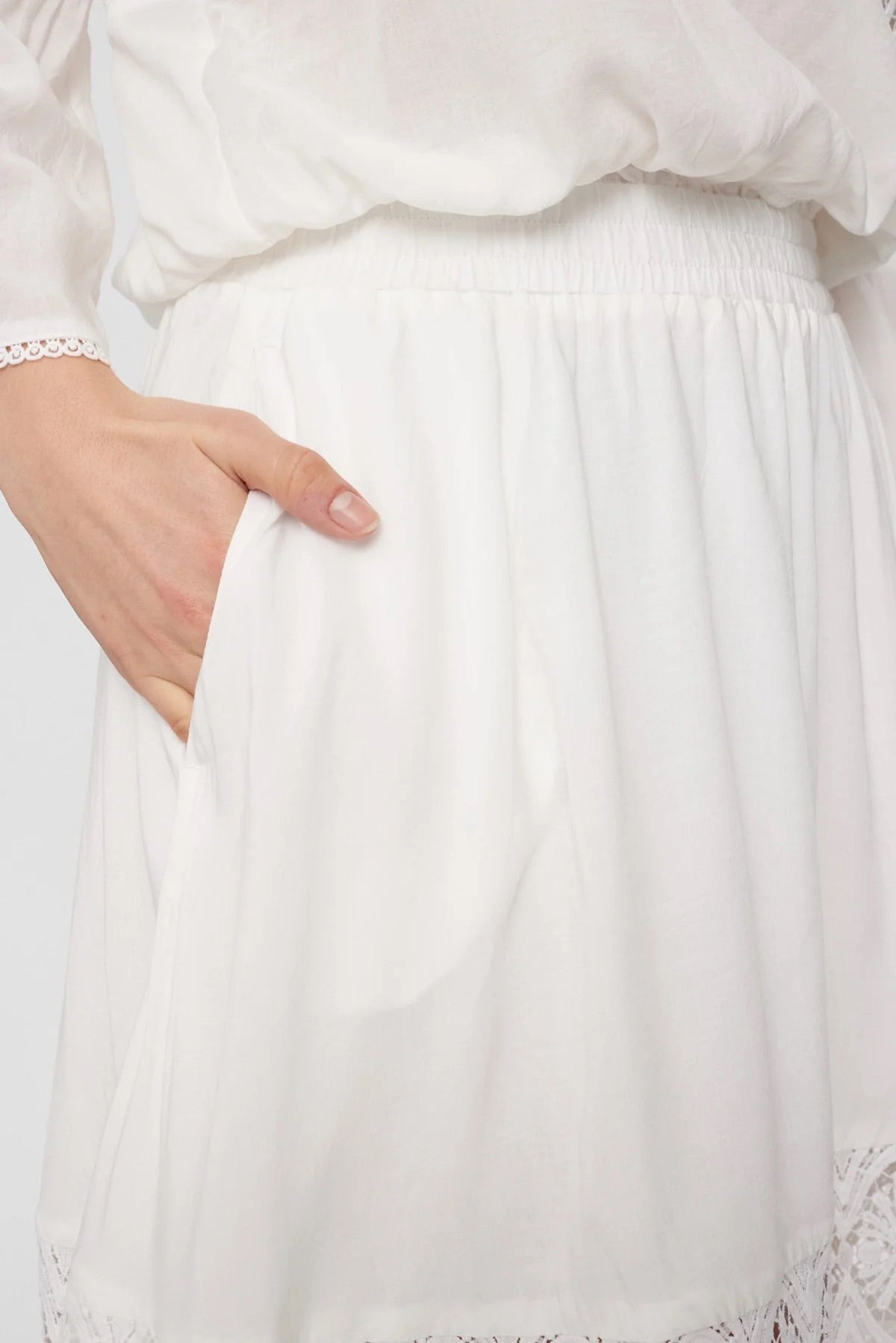 Nümph Nugaia Skirt in White