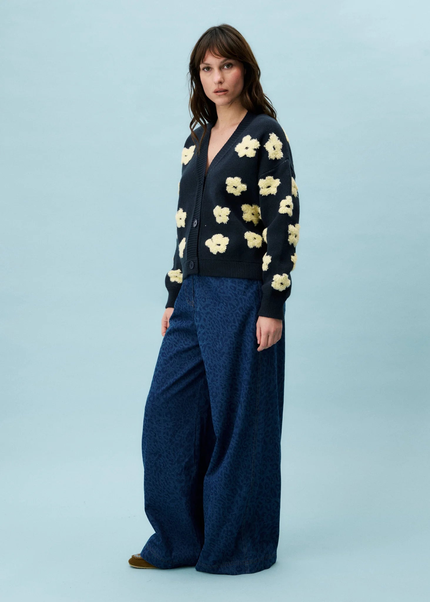 FRNCH Bergenia Cardigan with Flower Motif in Bleu Marine Navy