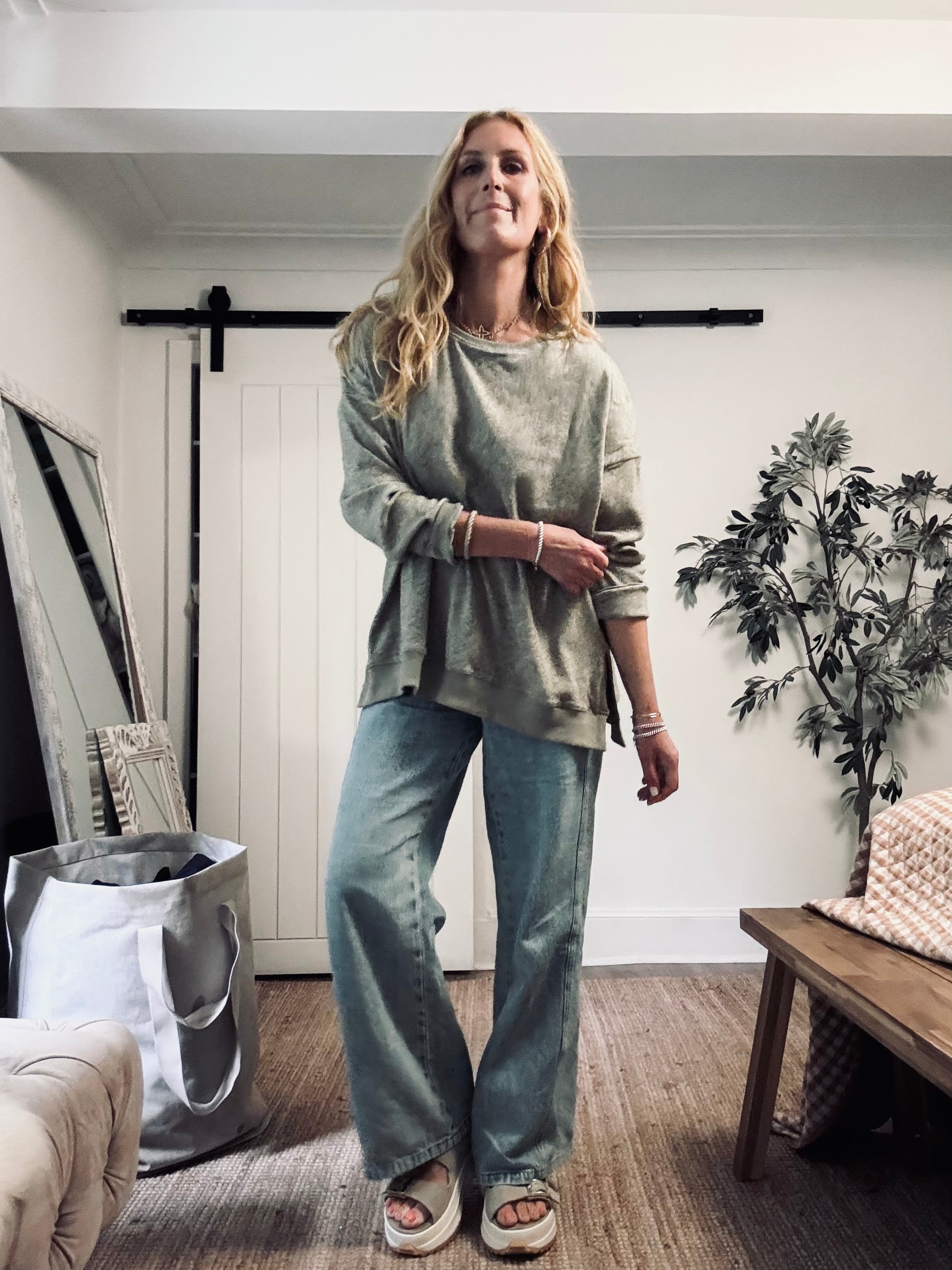 Rachael Oversized Sweatshirt (one size) in Khaki Marl