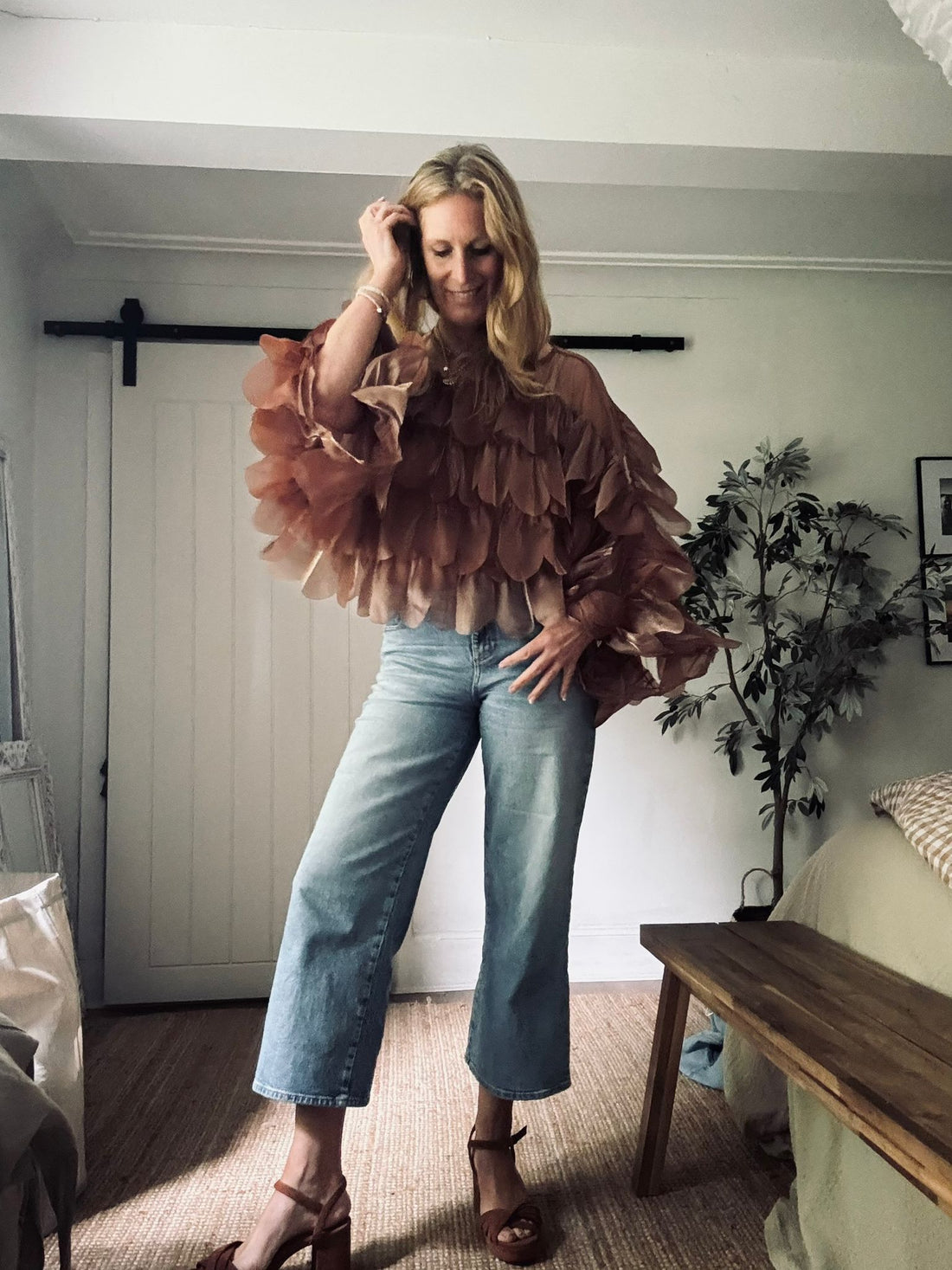Lola Shirt in Brown (One Size)