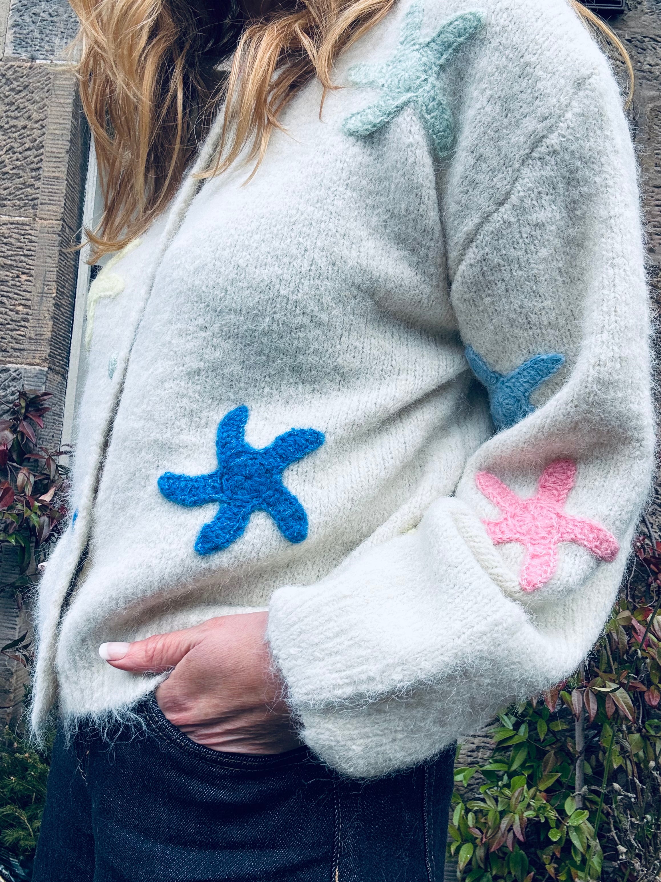 Starfish Cream Cardigan (one size)