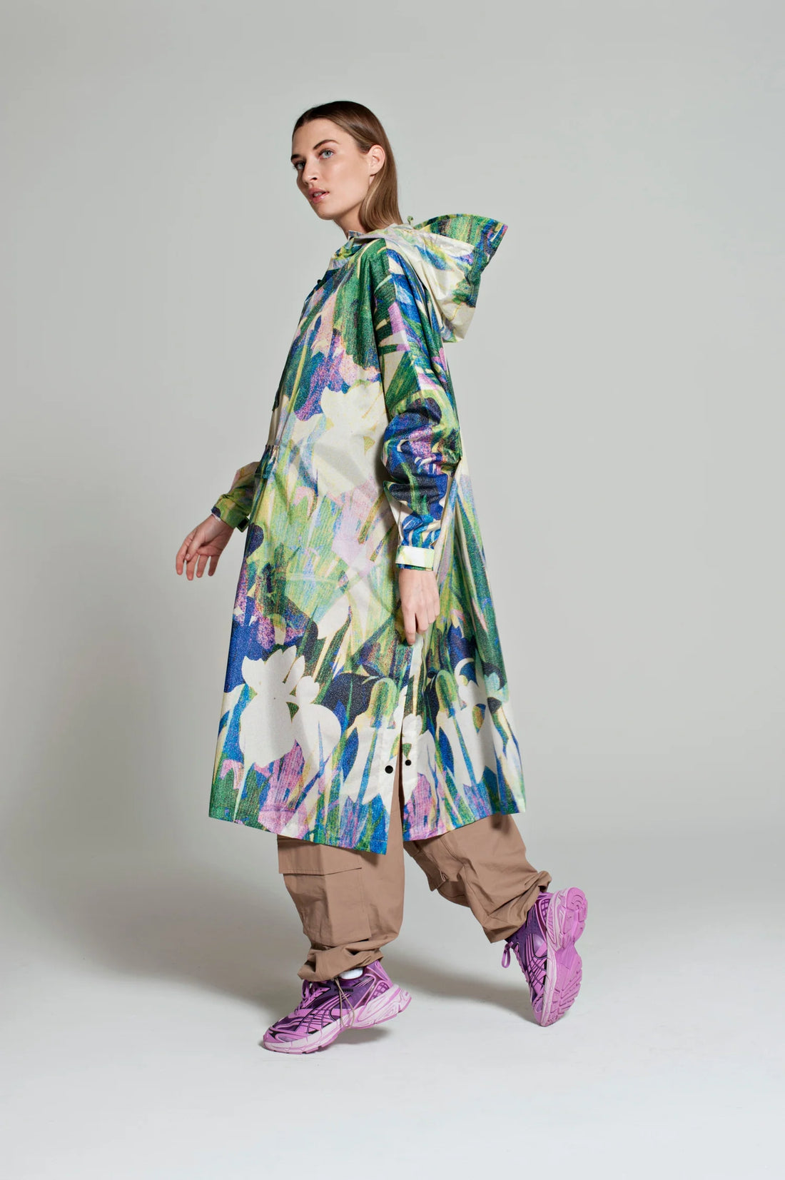 Rainkiss Lily Waterproof Poncho with Built in Carry Pouch (One Size)