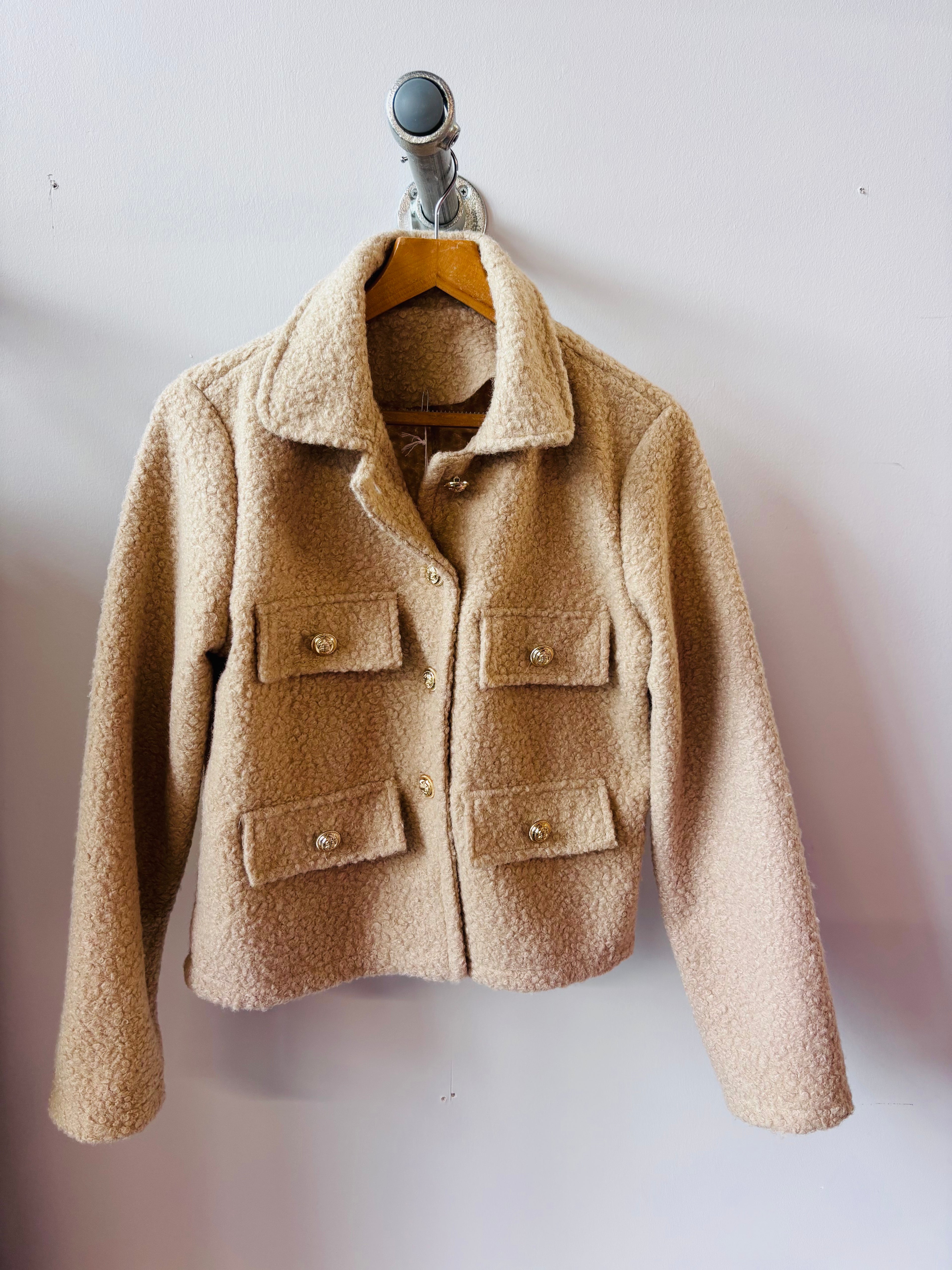Gold button fleece jacket (one size) Biscuit