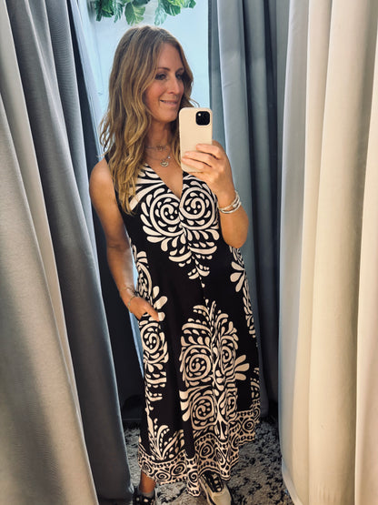 Caroline Pattern Dress (ONE SIZE)