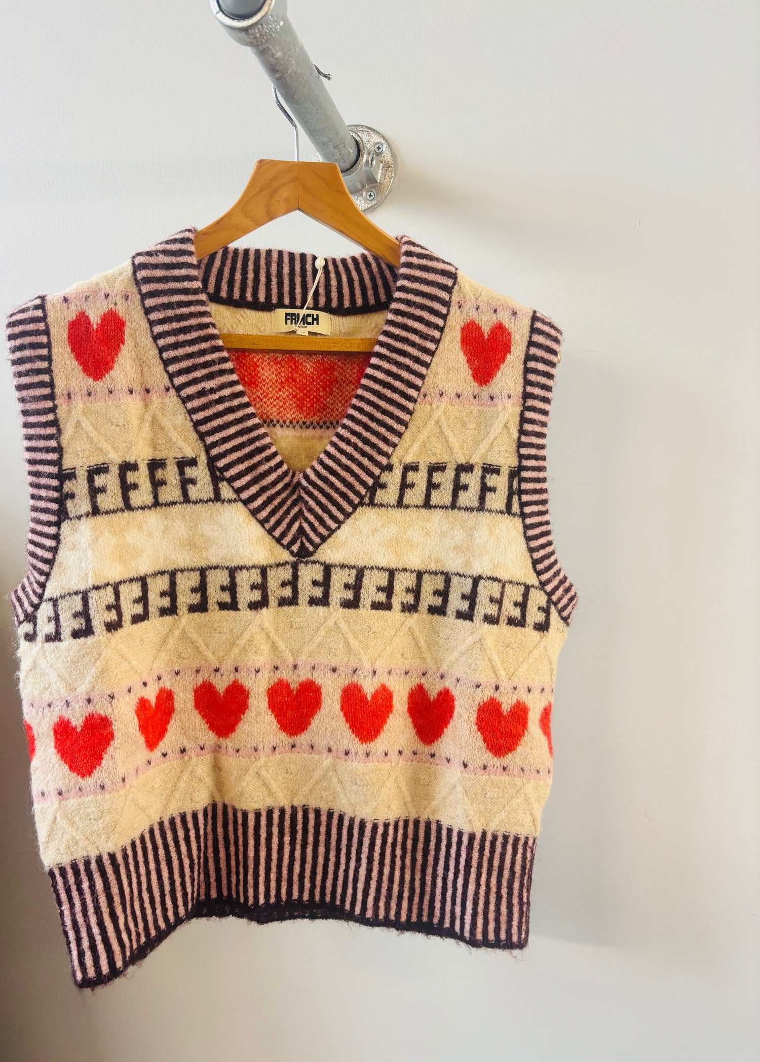 Frnch Rhubarbe Love Heart Vest