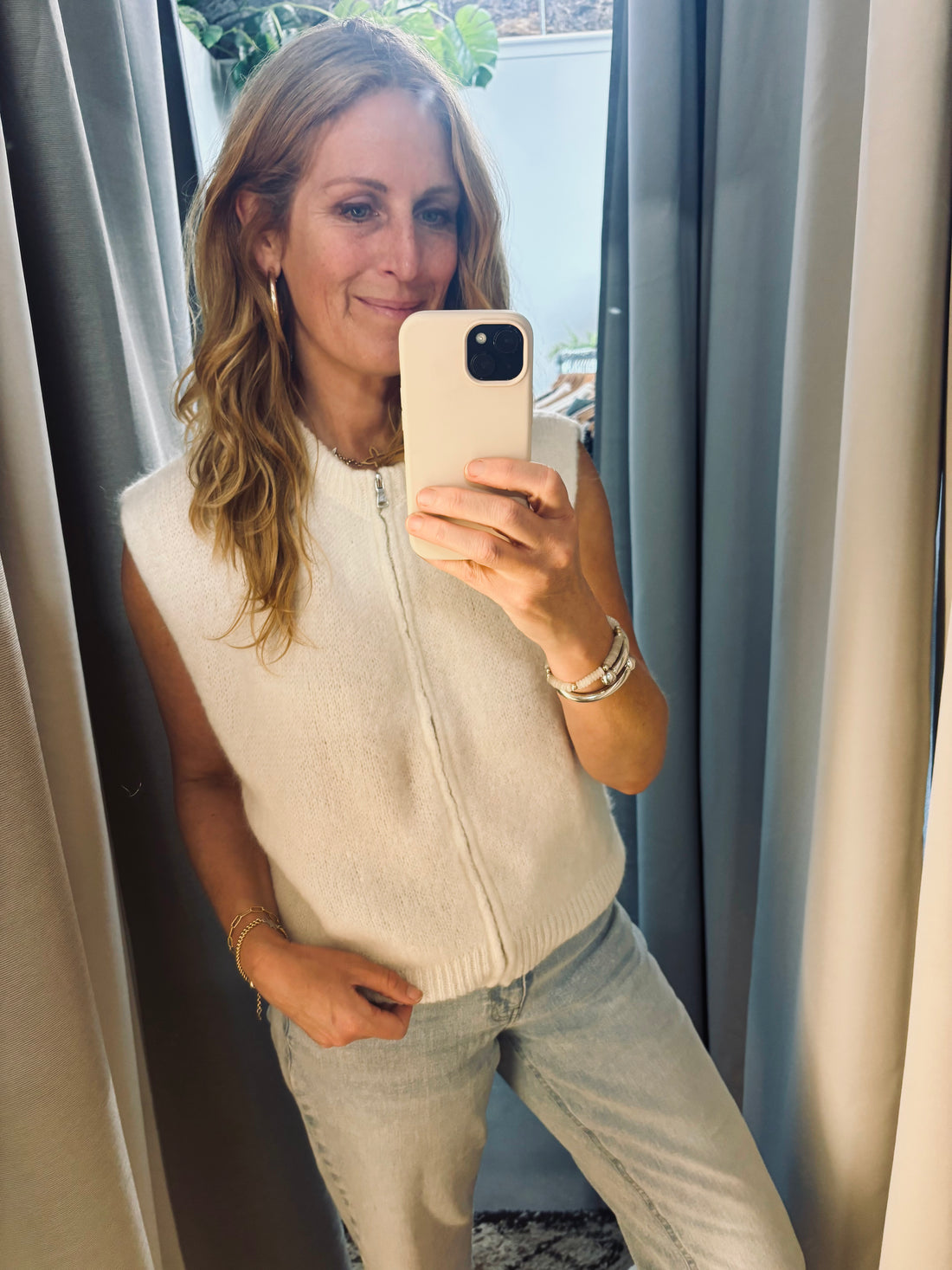 Wool Zip Up Cream Vest (One Size)