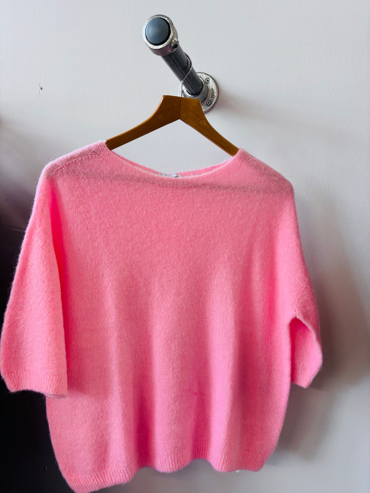 Alpaca Crew Neck Jumper in pink  (one size)
