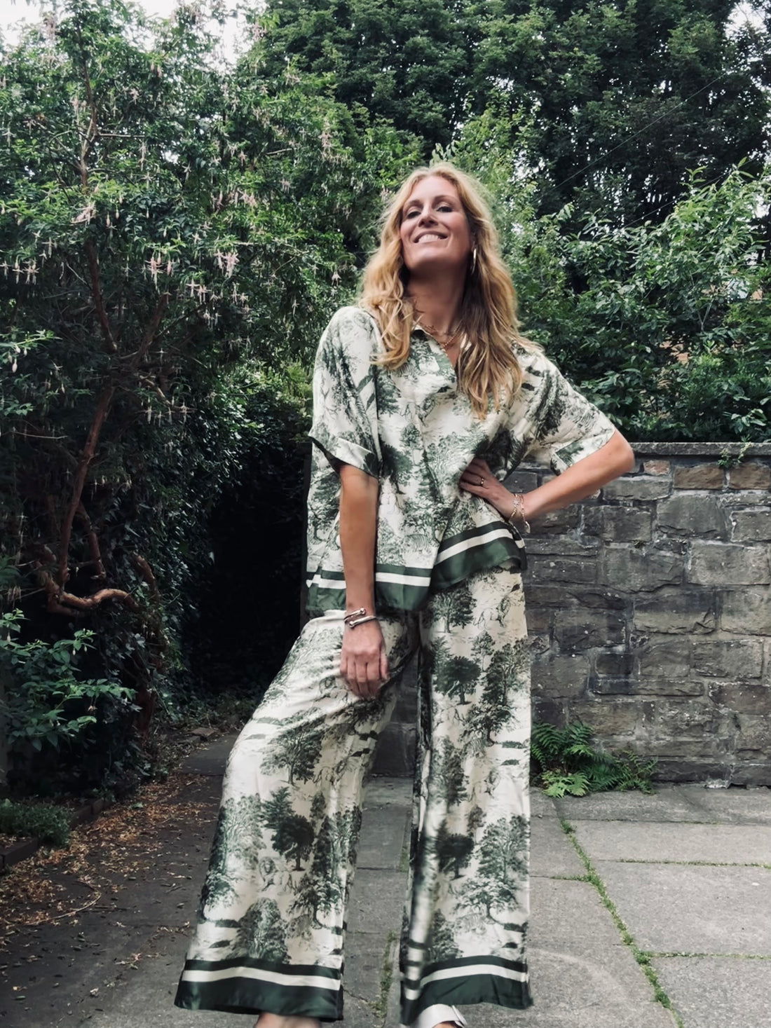Antoinette Toile Print Trouser in Moss (ONE SIZE)