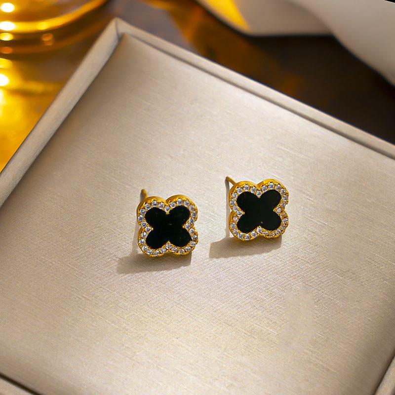 Black Clover Stud Earrings In Gold