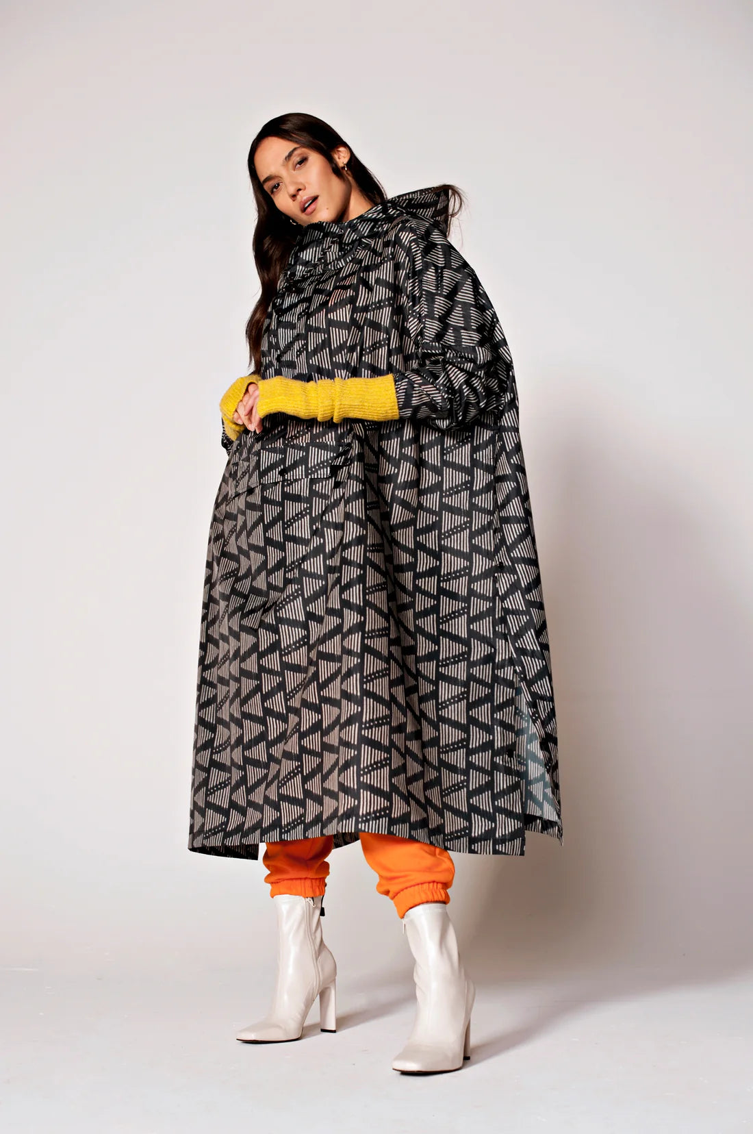 Rainkiss Moa Geometric Waterproof Poncho with Built in Carry Pouch (One Size)