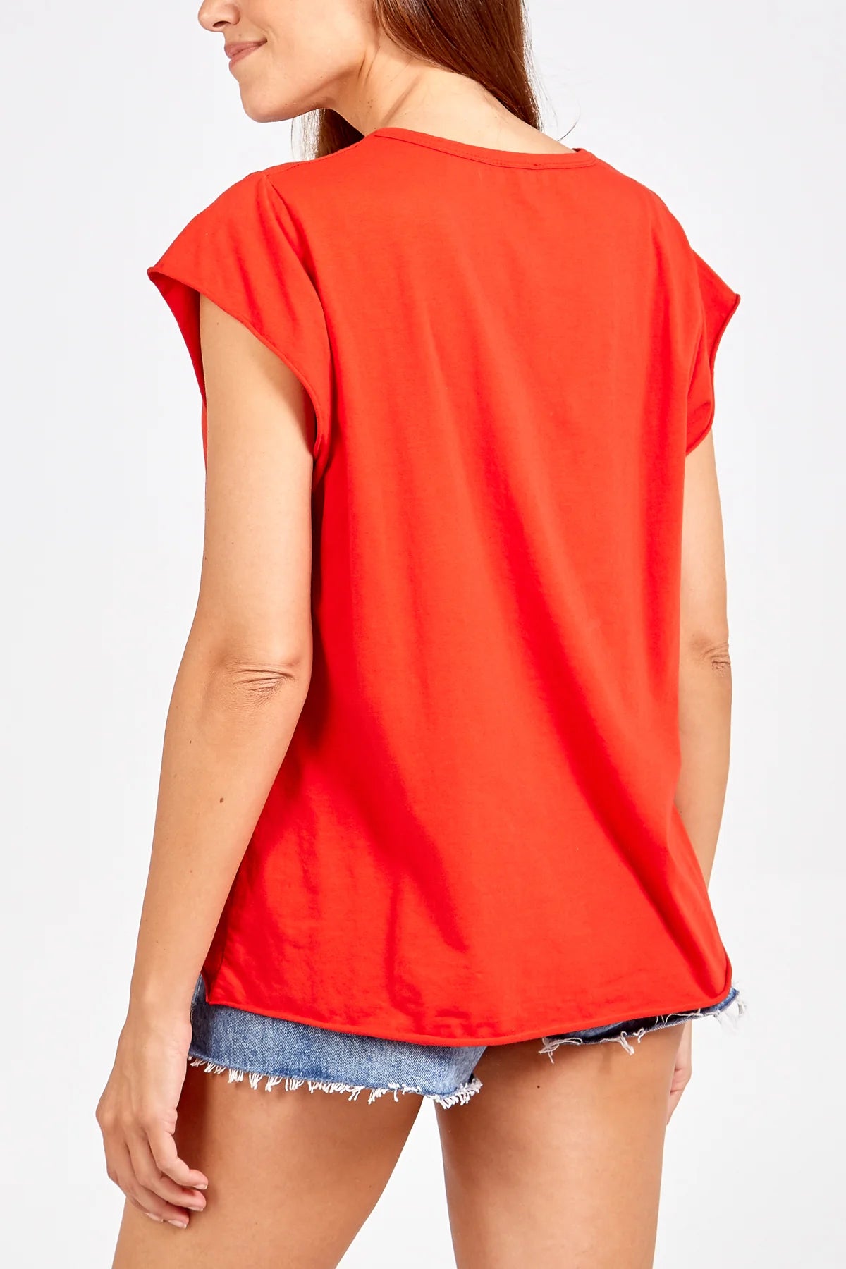 Cap Sleeve High Low Rolled Edge Tee in Red