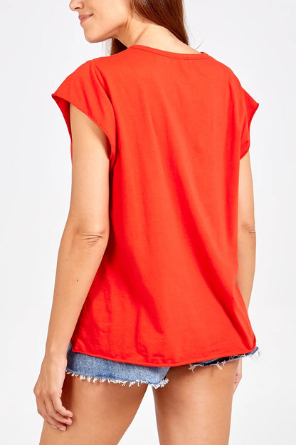 Cap Sleeve High Low Rolled Edge Tee in Red