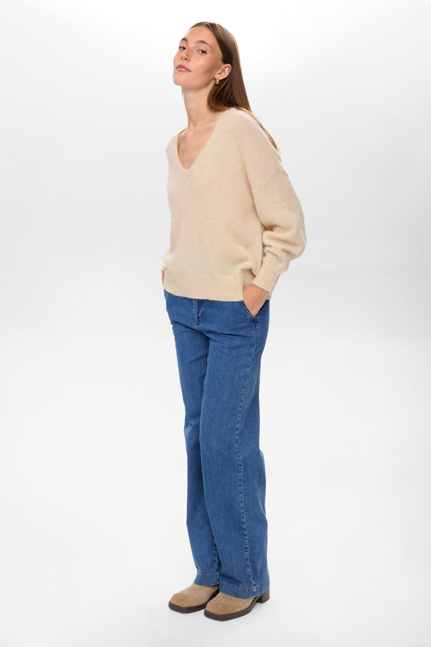 Numph Nuriette V-Neck Knit in Gray Morn