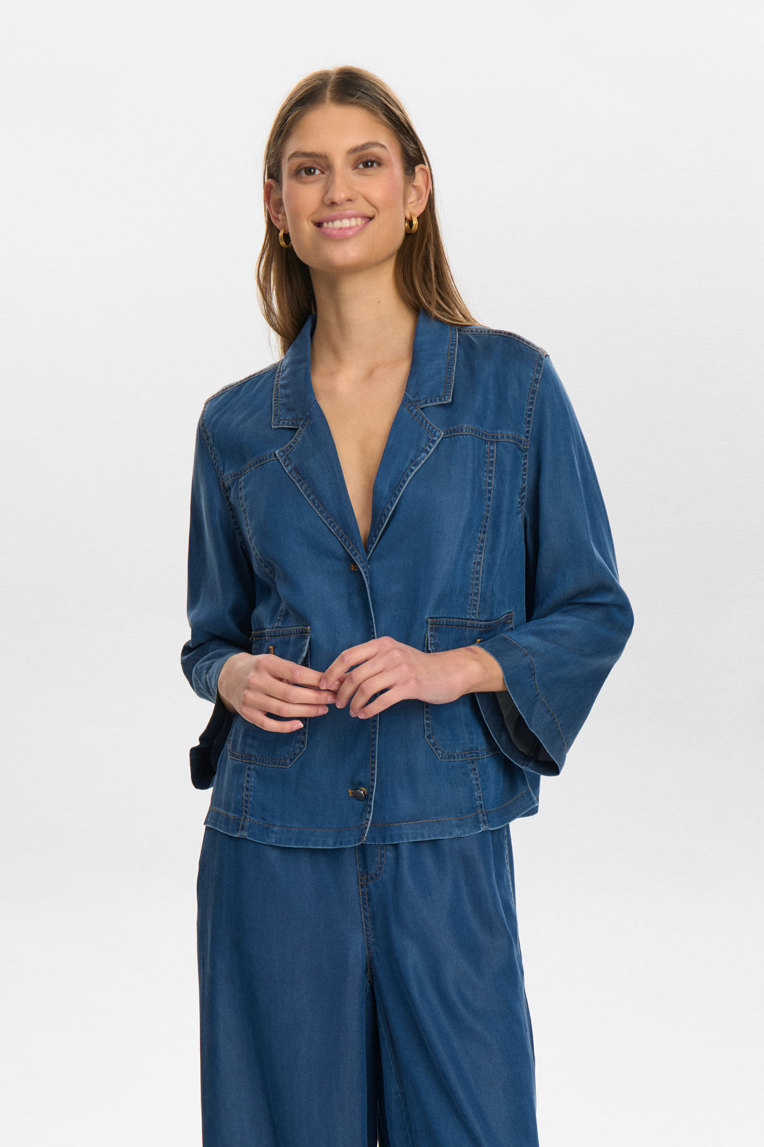 Numph Numiami Denim Shirt Jacket in Medium Blue