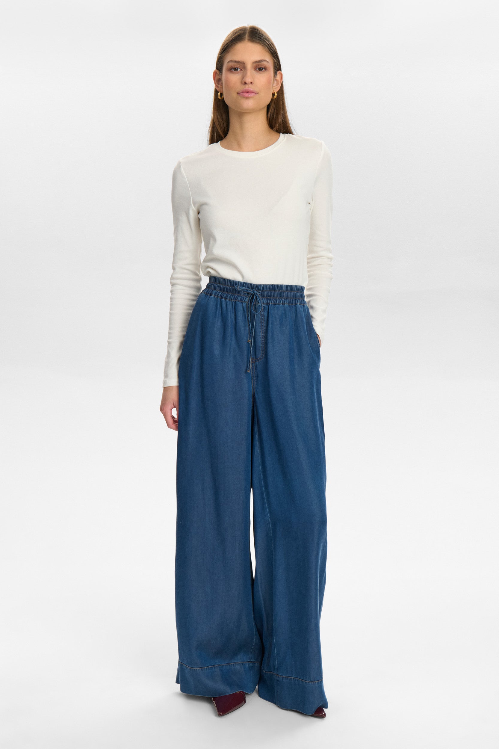 Numph Numiami Denim Wide Leg Trouser in Medium Blue