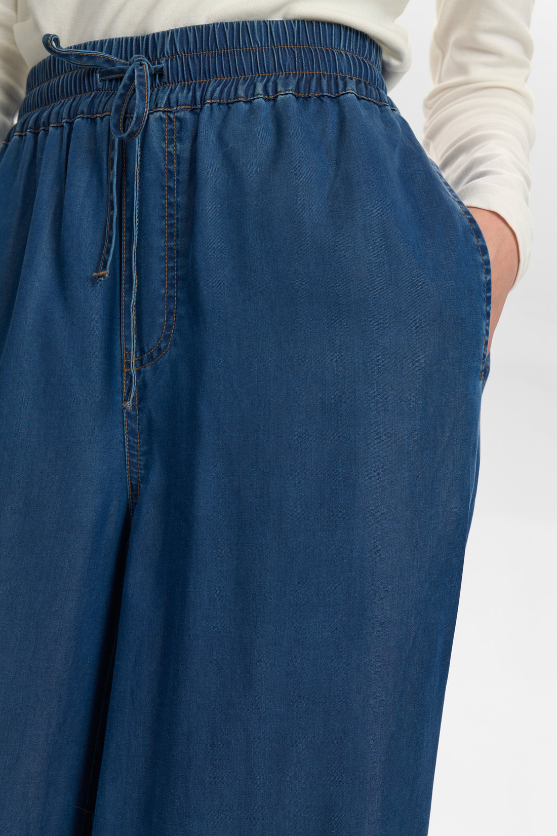 Numph Numiami Denim Wide Leg Trouser in Medium Blue