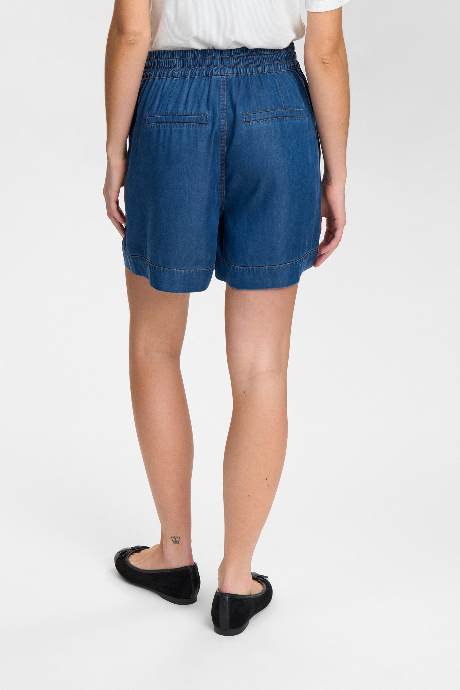 Numph Numiami Denim Shorts in Medium Blue