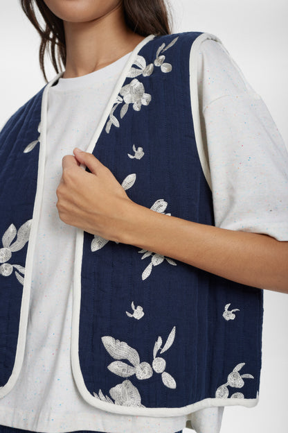 Numph Nustellas Quilted Gilet Vest in Sapphire