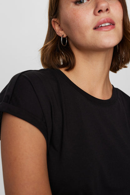 Numph Nubeverly Organic Cotton T-Shirt in Caviar