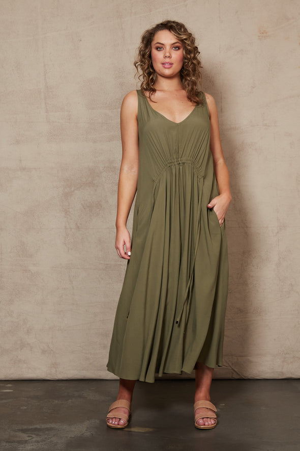 Eb&amp;Ive Plumeria Dress in Moss (One Size)