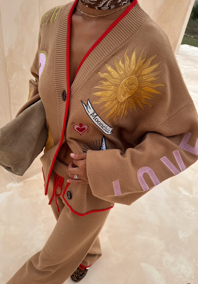 NFD Mystical Cardigan with Jacquard in Camel